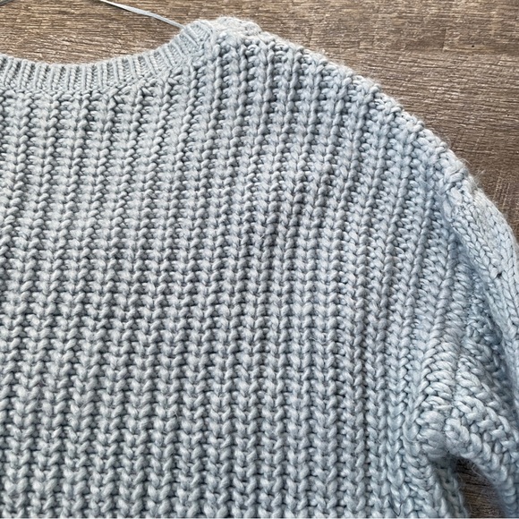 La Hearts Heather Gray V-Neck Sweater - Picture 7 of 11